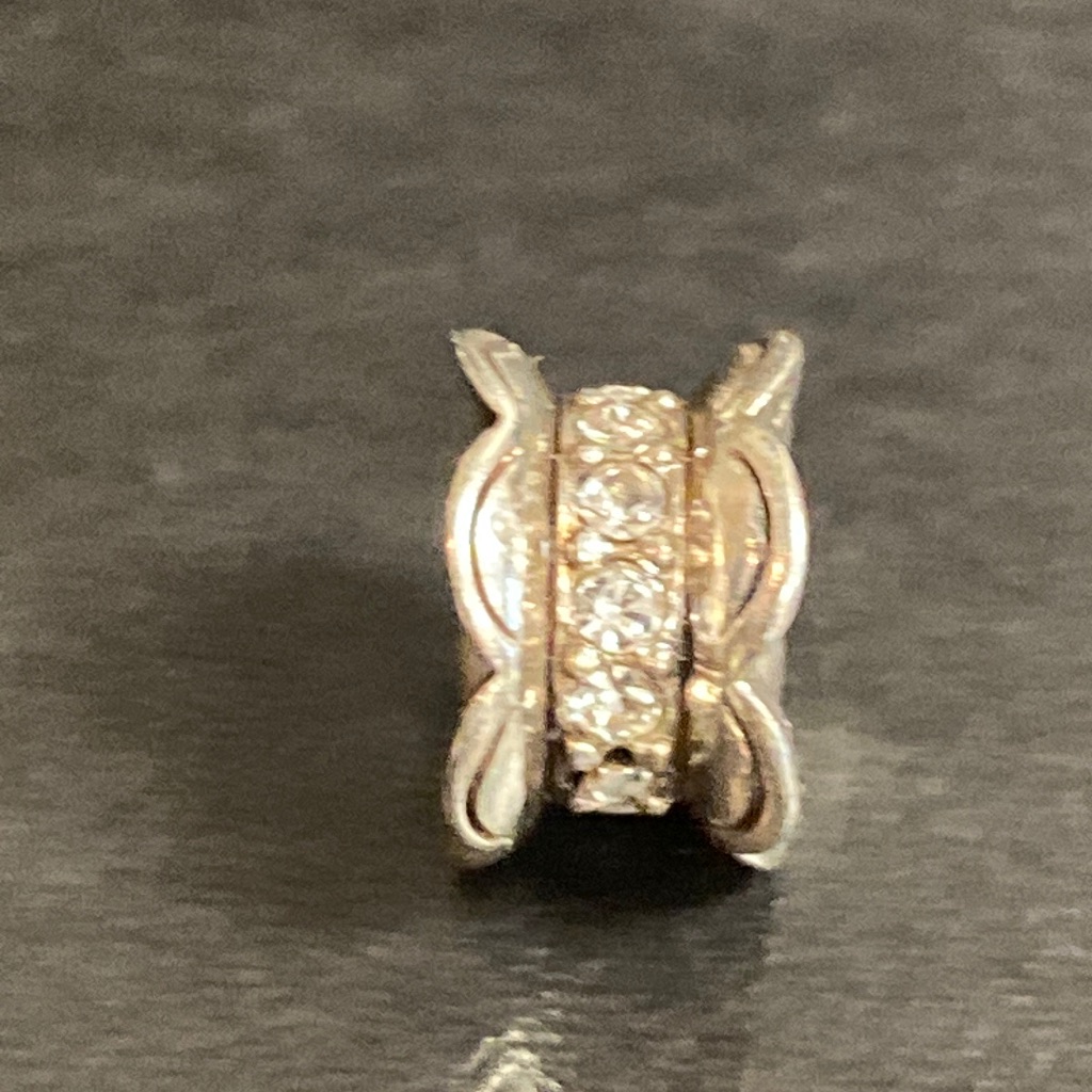 Brighton Scalloped Crystal Bead